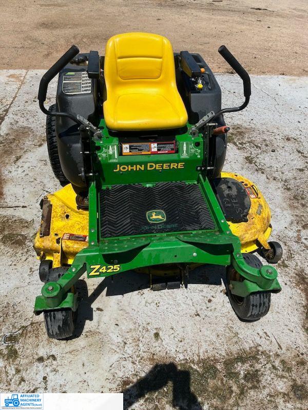 (5618) JD Z425 Zero Turn Front Deck Mower Barooga | AMA Group Australia