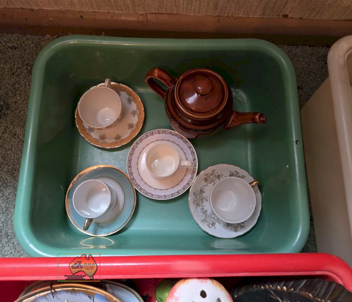 (12389) 4x Tubs of Assorted Crockery - photo 6