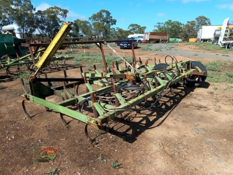 (12773) John Deere 1000 Cultivator - photo 7