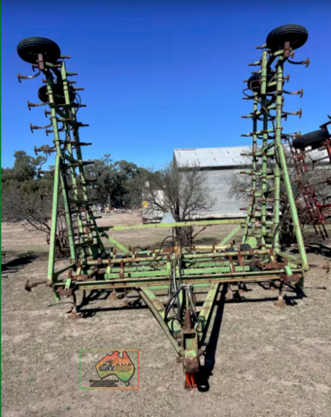 (12773) John Deere 1000 Cultivator - photo 2