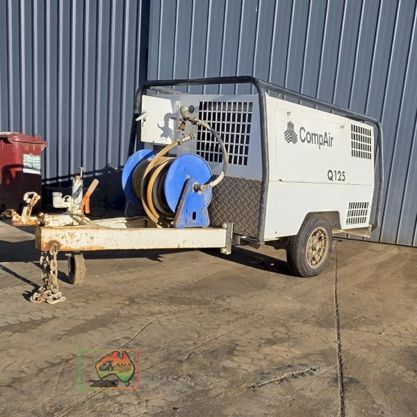 (9782) Compair Q125 125CFM Diesel Rotary Screw Compressor + Hose Reel & Blowgun