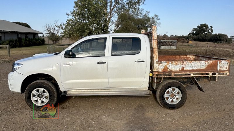 (11032) 2009 Toyota Hilux Dual Cab Ute